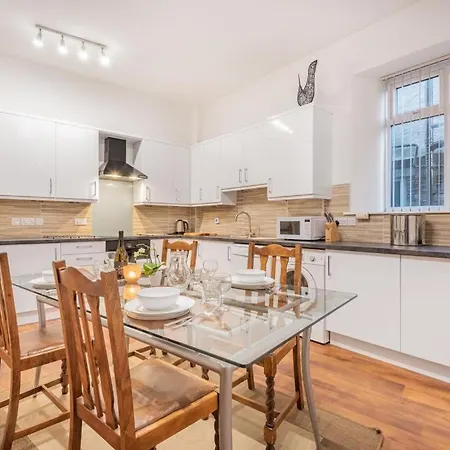 2 Bed In Ambleside Oc-Sz175 * אמבלסייד